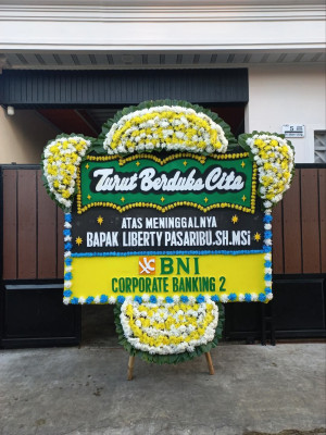 Papan Bunga Duka di Sukamampir