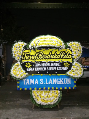 Papan Bunga Duka di Sukamampir